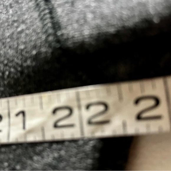 Pink VS RARE Live Pink Forever skull head💀 with studs sweatshirt with hoodie - Picture 5 of 16